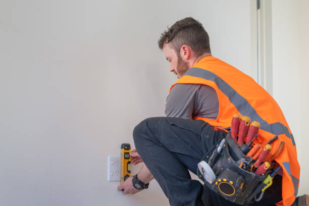 Best Electrical Repair Services  in Hewlett Harbor, NY